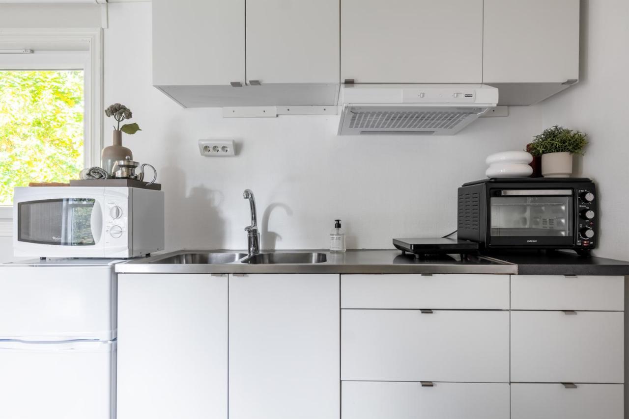 Theo & Lilis Countryside Apartment Еребру Екстер'єр фото